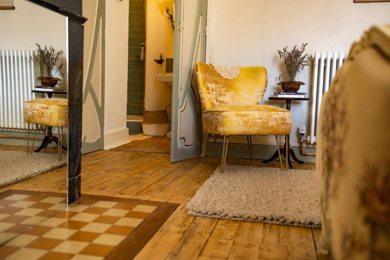 コンドン Champagne House - Elegance, Luxury And Charm Bed & Breakfast エクステリア 写真