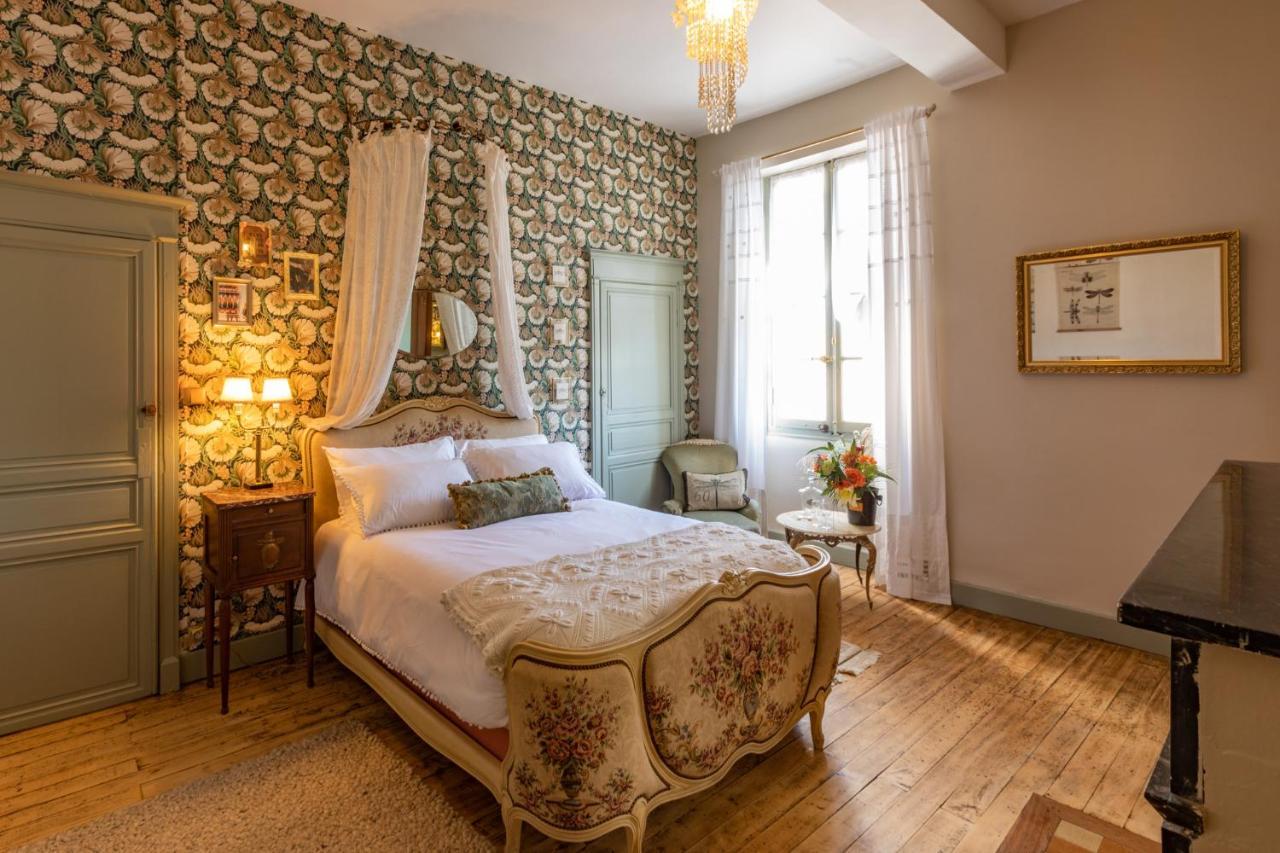 コンドン Champagne House - Elegance, Luxury And Charm Bed & Breakfast エクステリア 写真