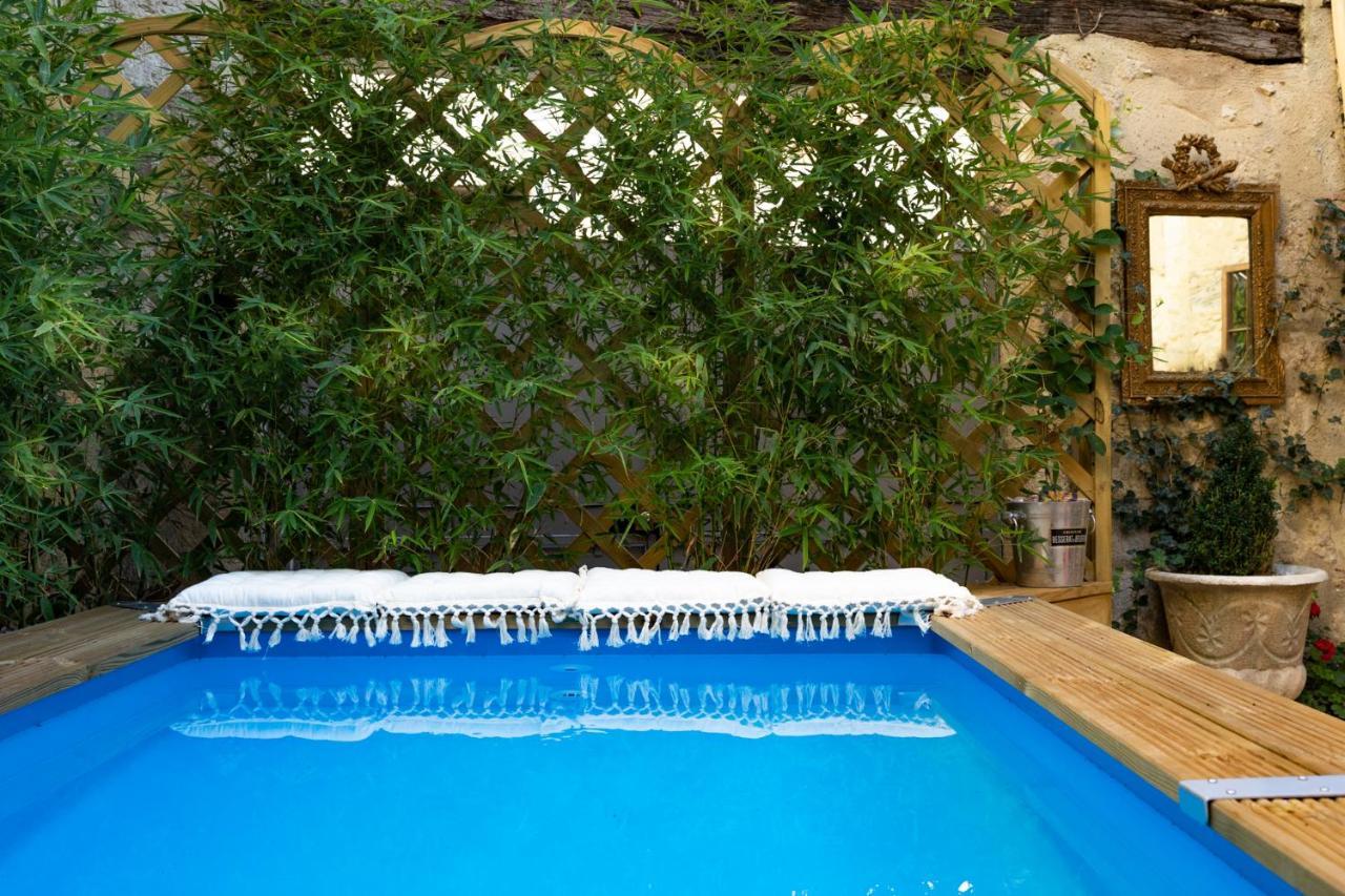 コンドン Champagne House - Elegance, Luxury And Charm Bed & Breakfast エクステリア 写真