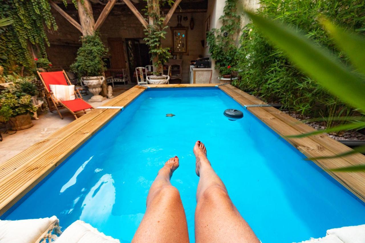 コンドン Champagne House - Elegance, Luxury And Charm Bed & Breakfast エクステリア 写真