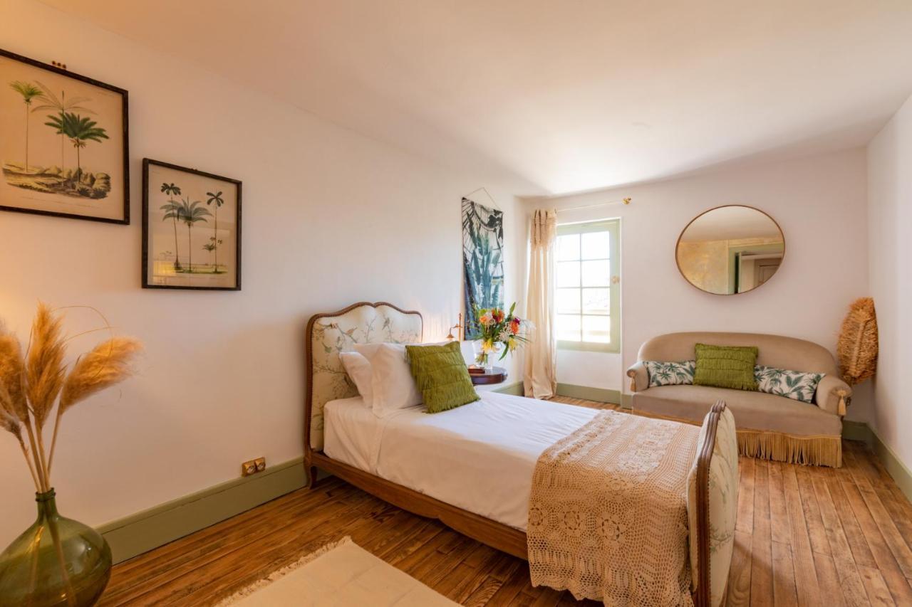 コンドン Champagne House - Elegance, Luxury And Charm Bed & Breakfast エクステリア 写真
