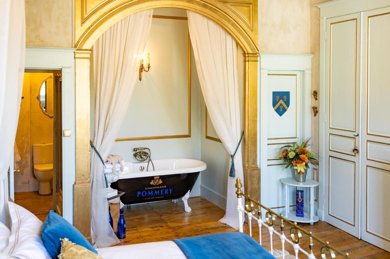コンドン Champagne House - Elegance, Luxury And Charm Bed & Breakfast エクステリア 写真